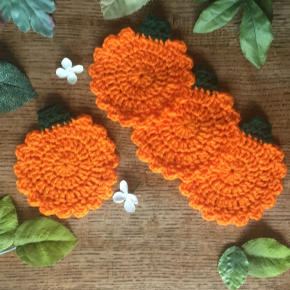 Crochet pumpkin coasters - Picture 2 of 8
